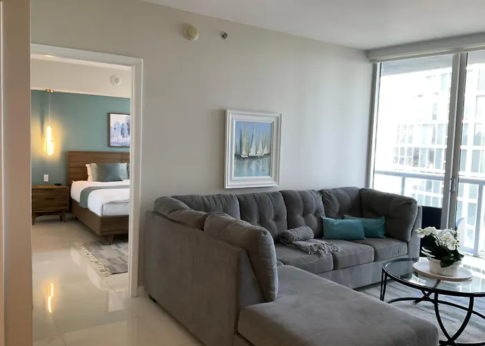 Sun&Sea Iconbrickell Unit